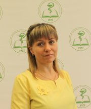 Низковская Оксана Николаевна.